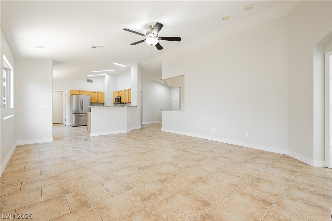 5657 Harbour Pointe Avenue