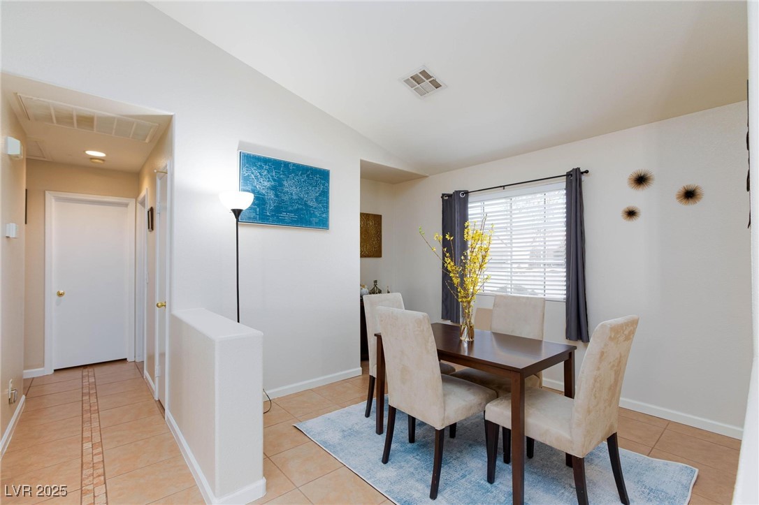 North Las Vegas, Nevada 89031, United States, 3 Bedrooms Bedrooms, ,2 BathroomsBathrooms,Residential,Pending,91243