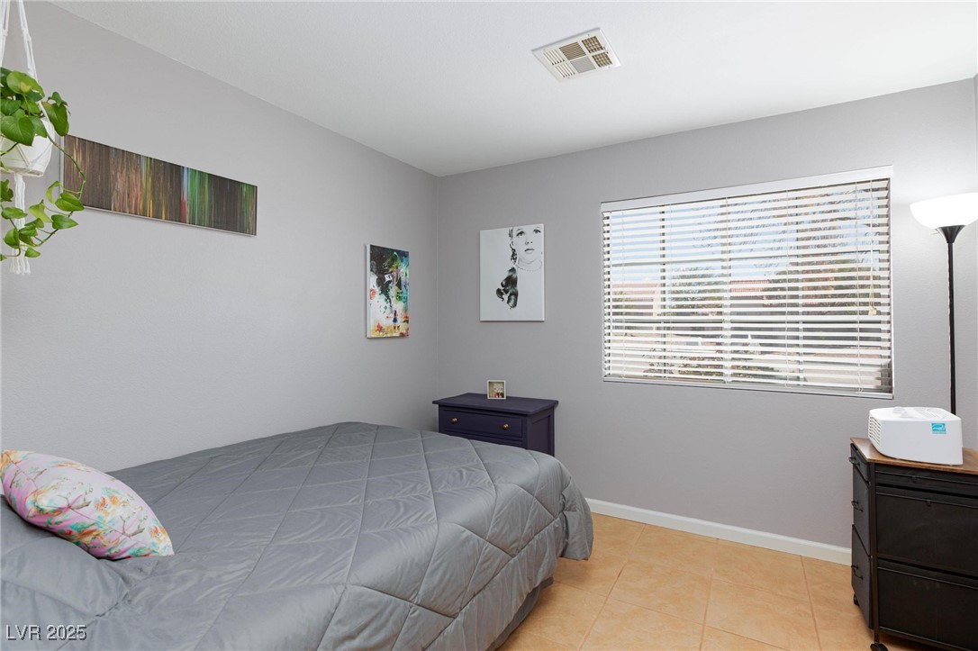 North Las Vegas, Nevada 89031, United States, 3 Bedrooms Bedrooms, ,2 BathroomsBathrooms,Residential,Pending,91243