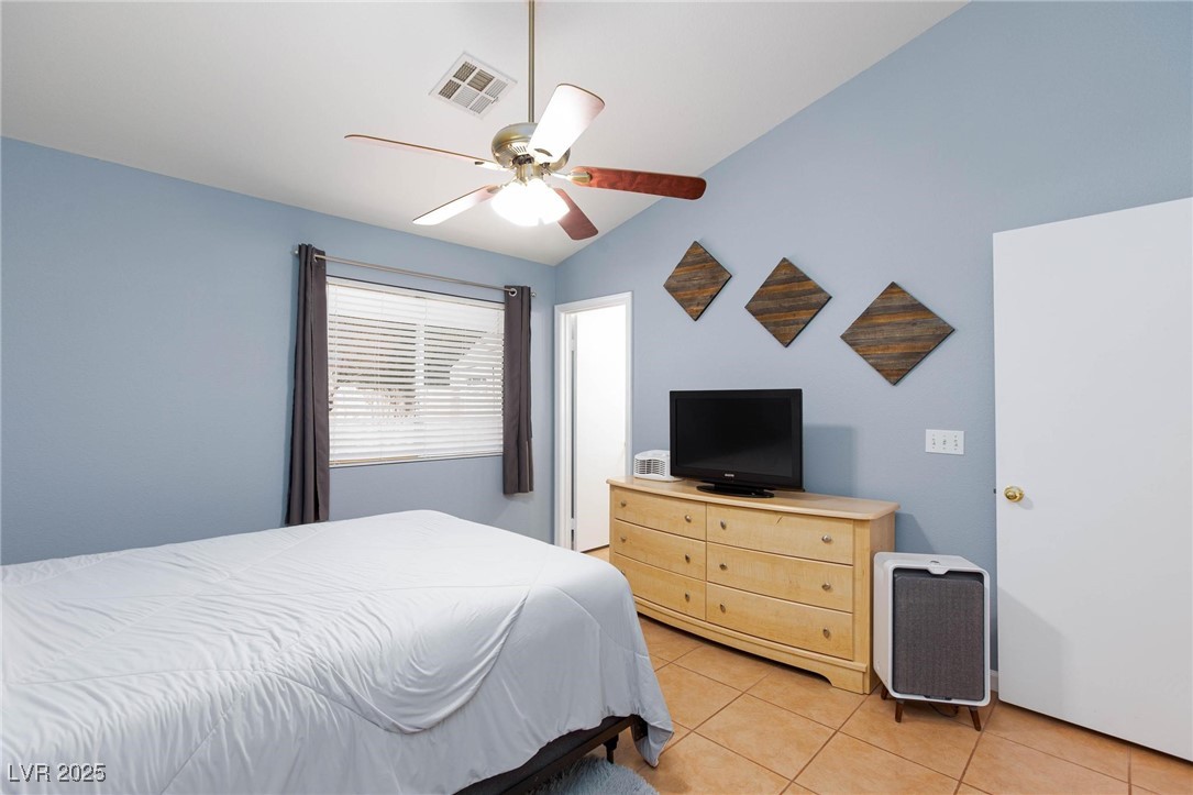 North Las Vegas, Nevada 89031, United States, 3 Bedrooms Bedrooms, ,2 BathroomsBathrooms,Residential,Pending,91243