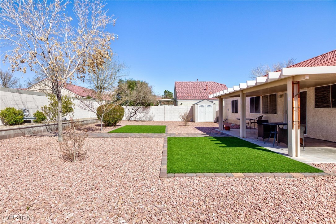 North Las Vegas, Nevada 89031, United States, 3 Bedrooms Bedrooms, ,2 BathroomsBathrooms,Residential,Pending,91243