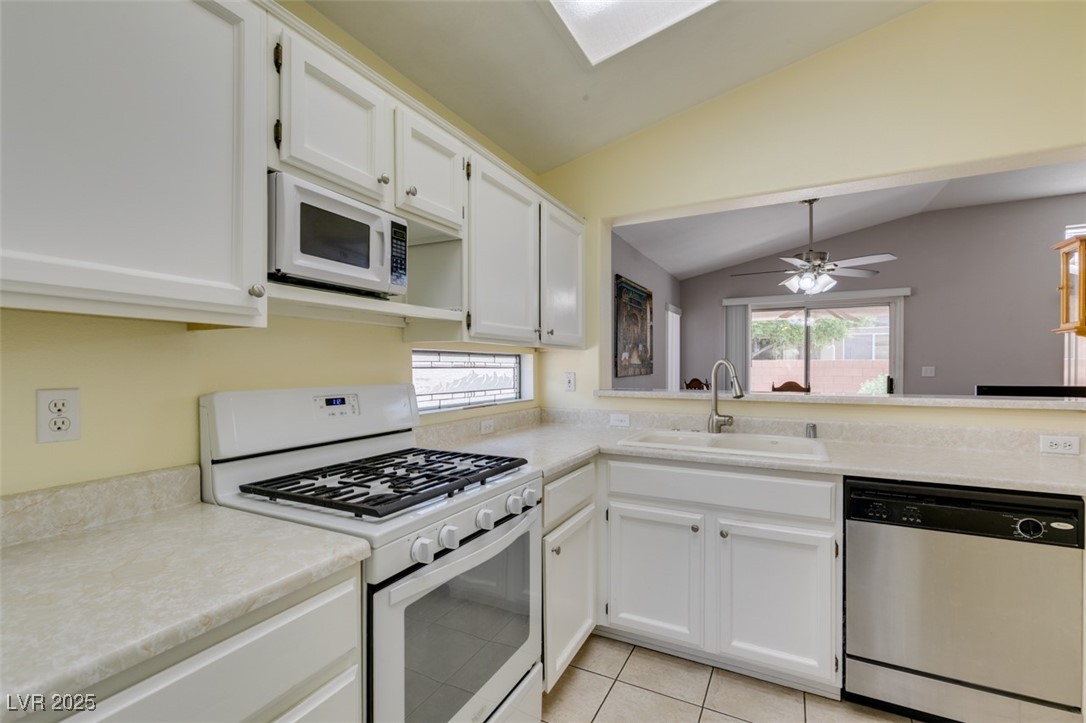 2105 High Mesa Drive, Henderson, Nevada image 14