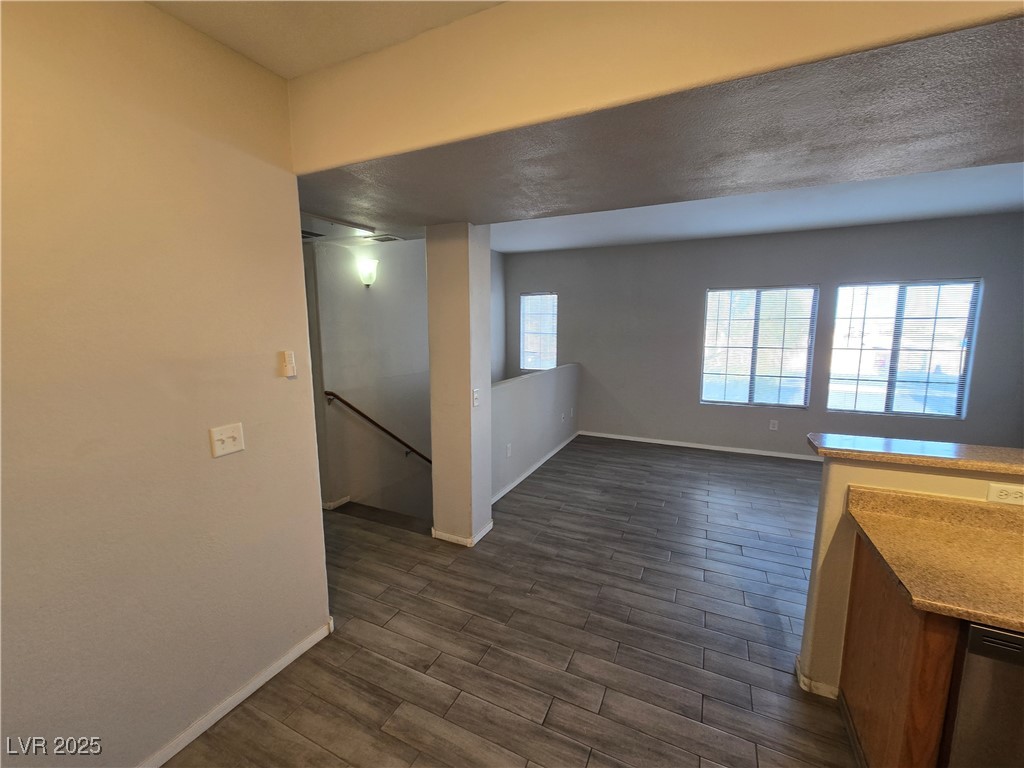 2011 Sue Court #203, Las Vegas, Nevada image 22