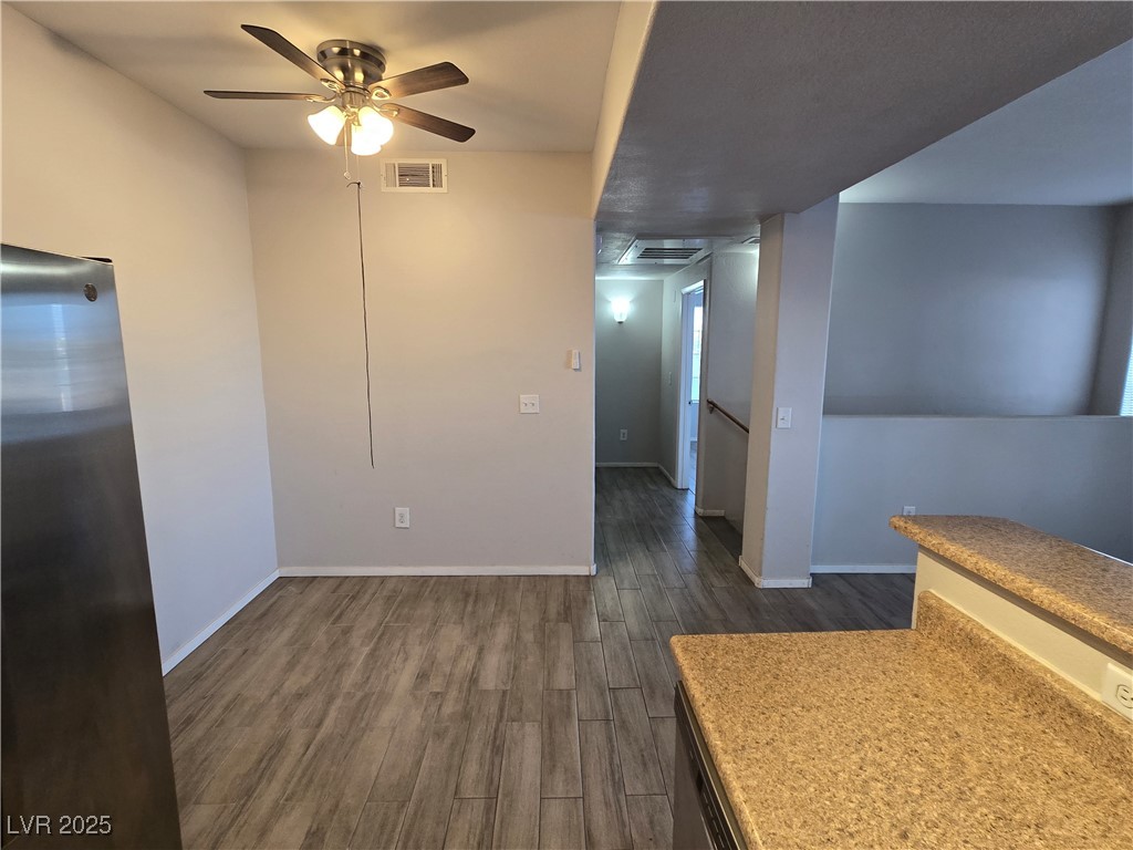2011 Sue Court #203, Las Vegas, Nevada image 9