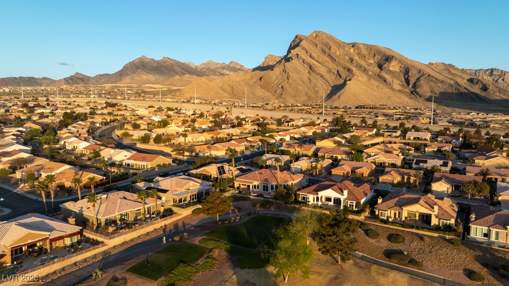2742 Darby Falls Drive, Las Vegas, Nevada image 16