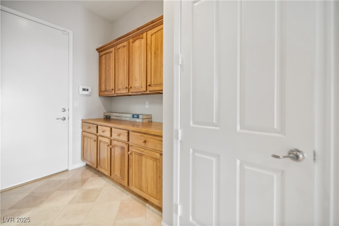 2742 Darby Falls Drive, Las Vegas, Nevada image 43