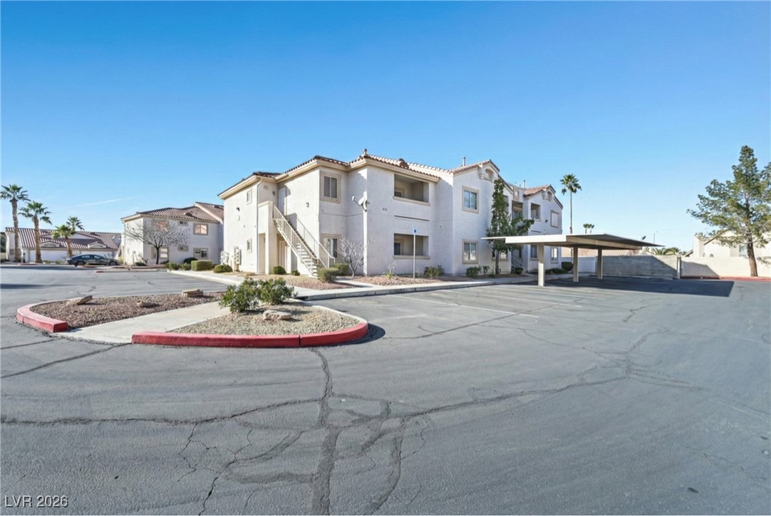 855 N Stephanie Street 1115