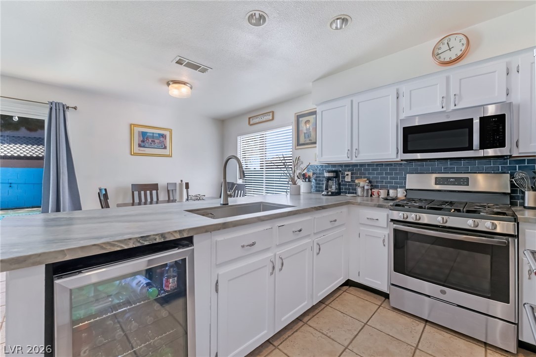 4140 Hazelridge Drive