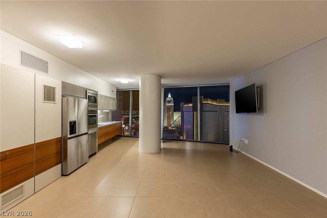 3726 Las Vegas Boulevard 2307