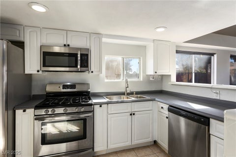 Featured picture for the property 2647895