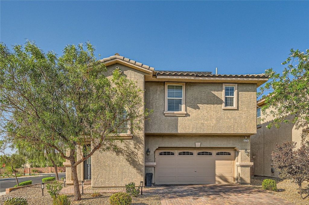 Photo of 674 Tremaine Court, Henderson, NV 89052 (MLS # 2748624)