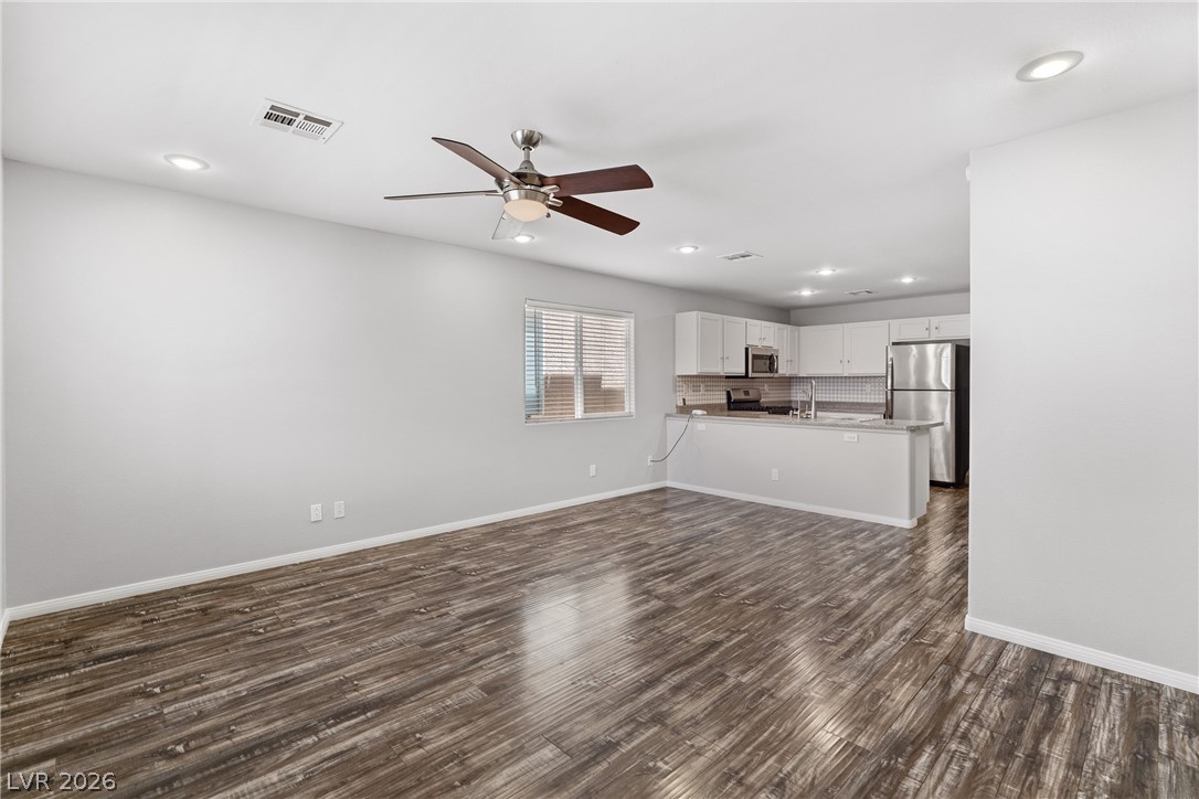 10388 Midseason Mist Street