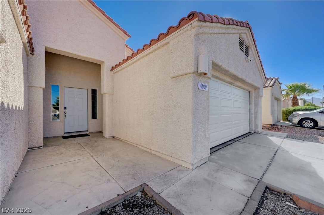 4409 Bucking Bronco Road