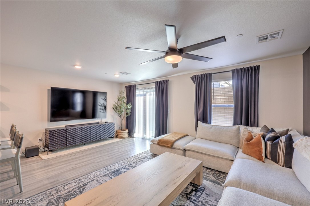 4463 Honey Hills Avenue