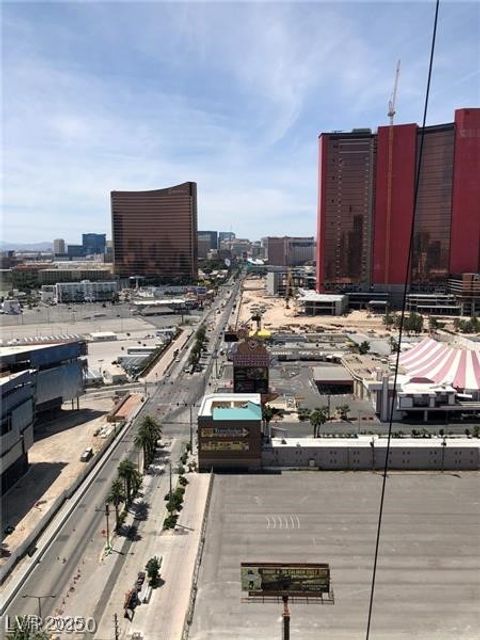 Photo of 2700 Las Vegas Boulevard #2108, Las Vegas, NV 89109 (MLS # 2727752)