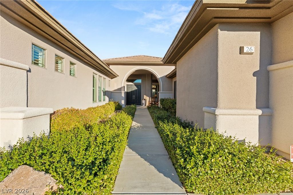 Photo of 26 Hassayampa Trail, Henderson, NV 89052 (MLS # 2766429)