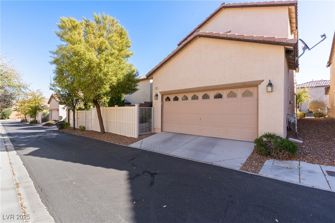 2037 Brush Stroke Street, Henderson, Nevada image 3