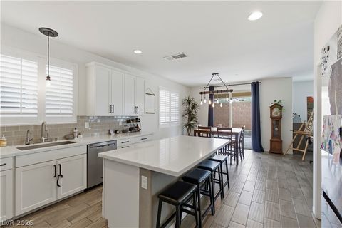 Homes For Sale - 474 Fortissimo Street<br/> Clark County, Henderson, NV 89011