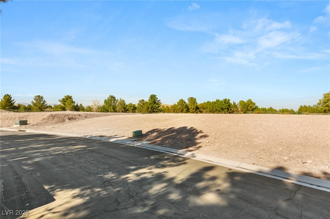 8 Eagles Landing Lane, Las Vegas, Nevada image 11