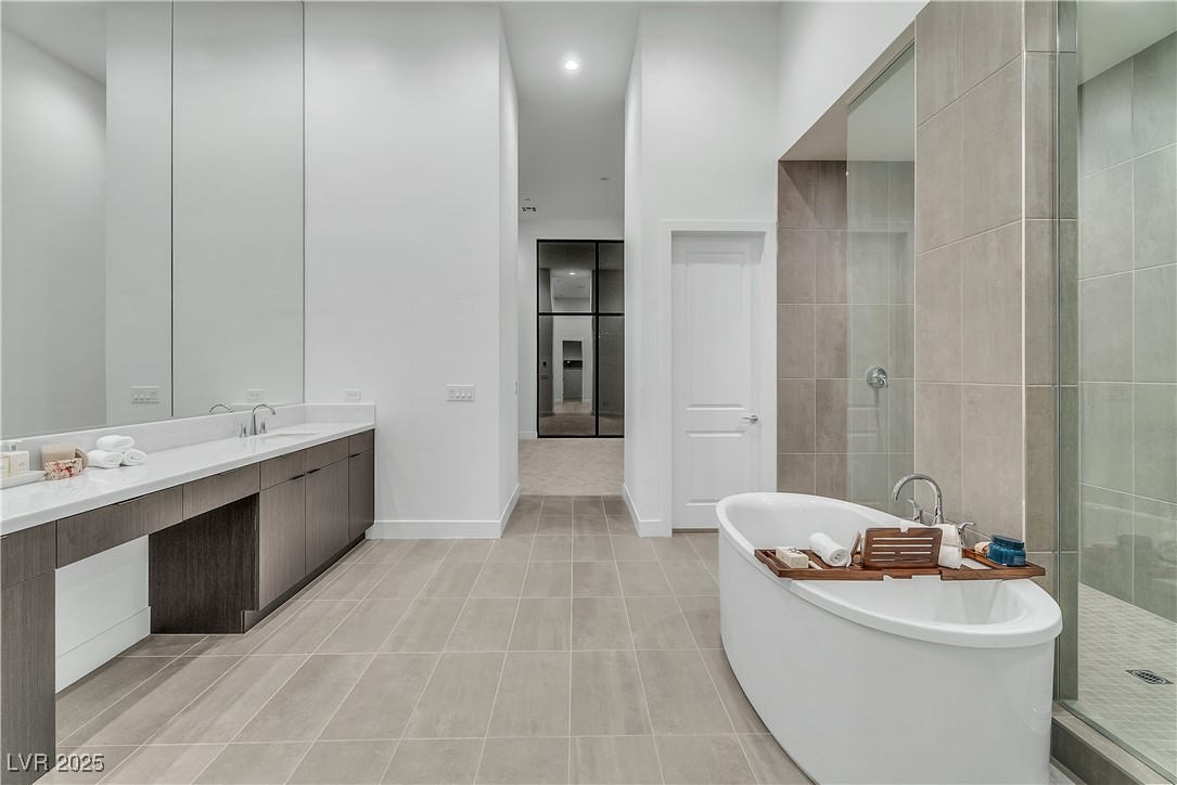 10739 Agate Cliffs Avenue, Las Vegas, Nevada image 35