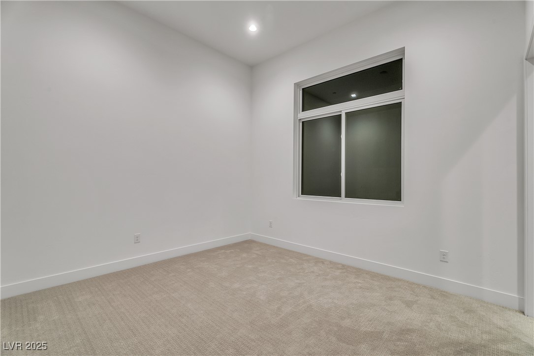10739 Agate Cliffs Avenue, Las Vegas, Nevada image 44
