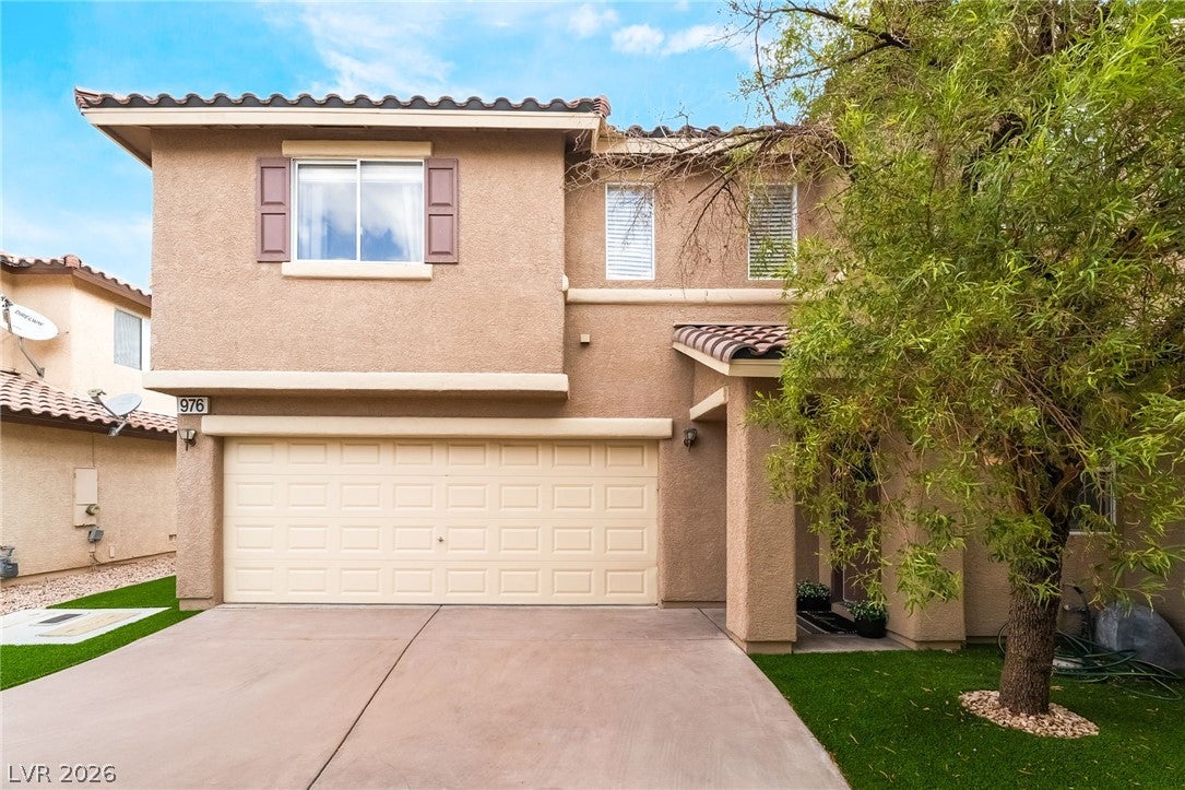 976 Grand Cerritos Avenue