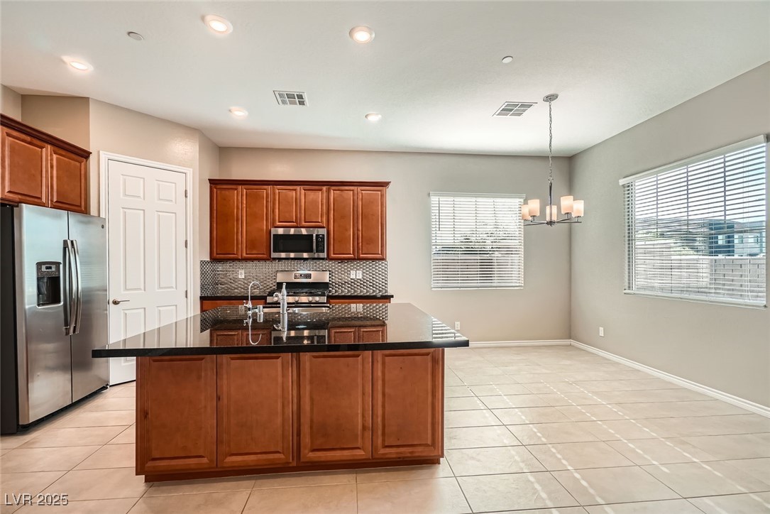 208 Coltrane Canyon Avenue, Henderson, Nevada image 5