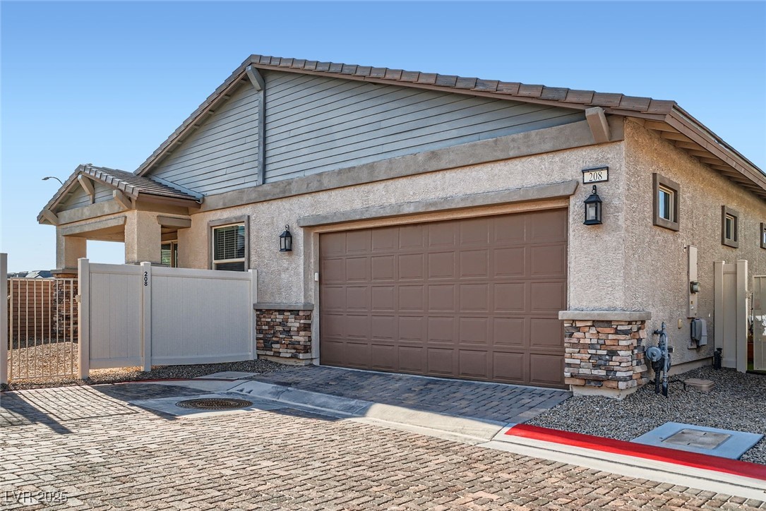 208 Coltrane Canyon Avenue, Henderson, Nevada image 24