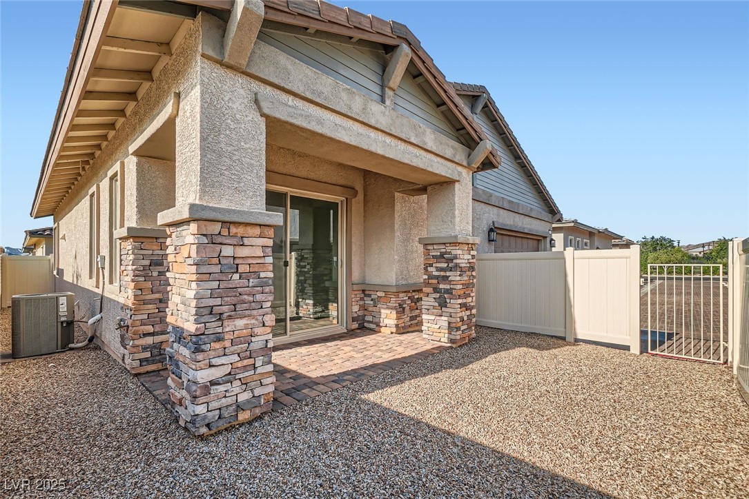 208 Coltrane Canyon Avenue, Henderson, Nevada image 23