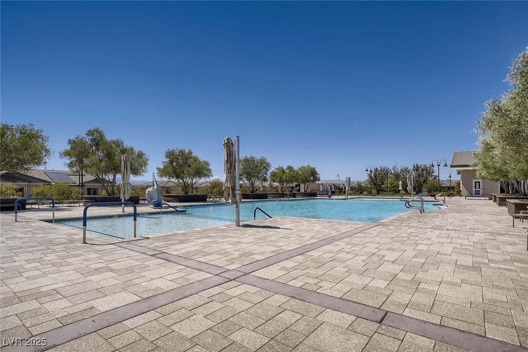 208 Coltrane Canyon Avenue, Henderson, Nevada image 28