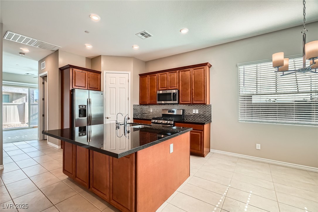 208 Coltrane Canyon Avenue, Henderson, Nevada image 4