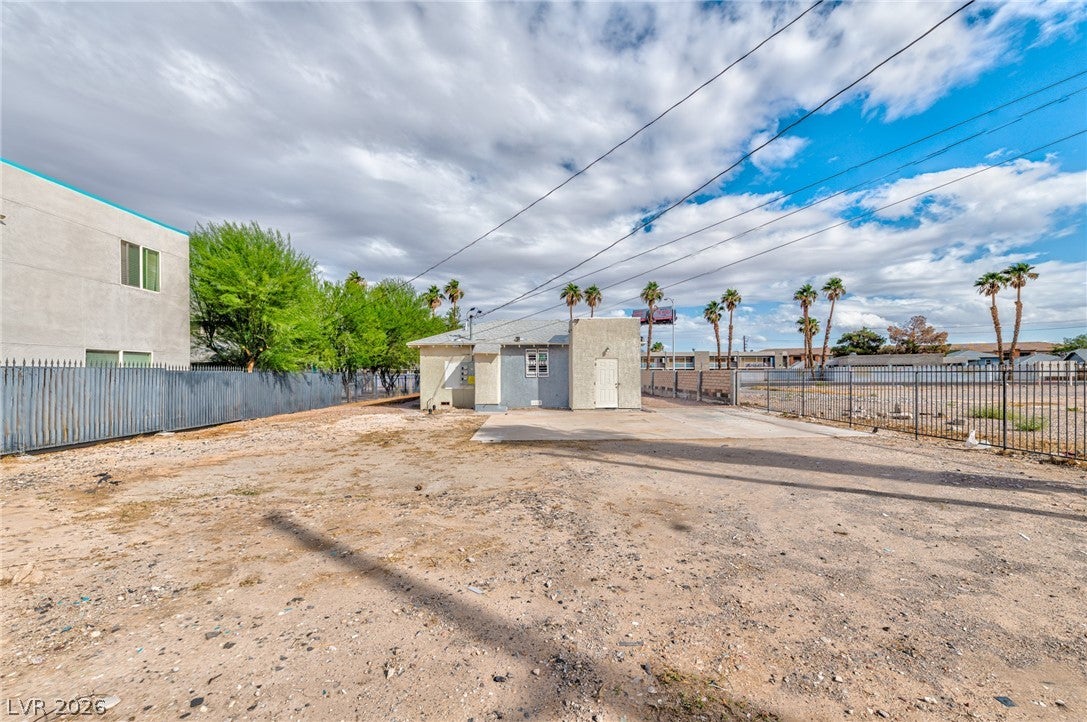 339 N 10th Street
