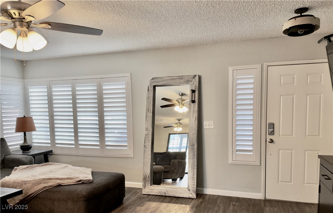 6990 Paddington Way