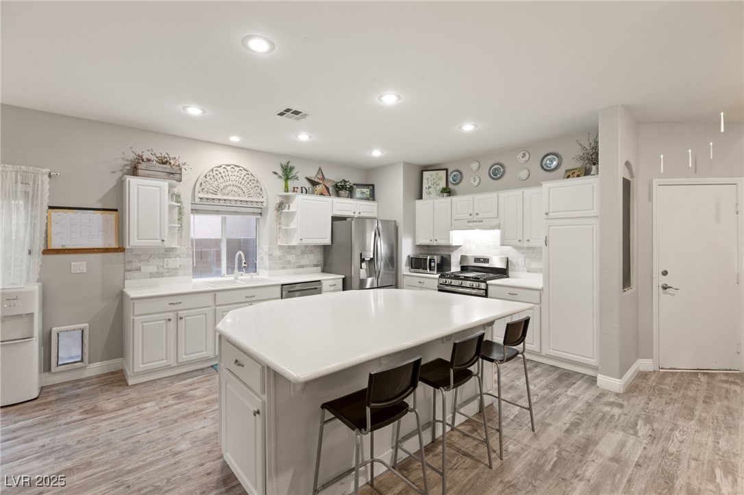 Las Vegas, Nevada 89141, United States, 3 Bedrooms Bedrooms, ,3 BathroomsBathrooms,Residential,Active,125361