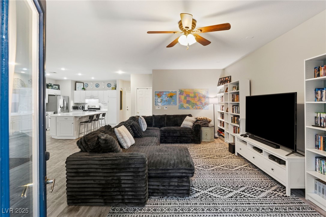 Las Vegas, Nevada 89141, United States, 3 Bedrooms Bedrooms, ,3 BathroomsBathrooms,Residential,Active,125361