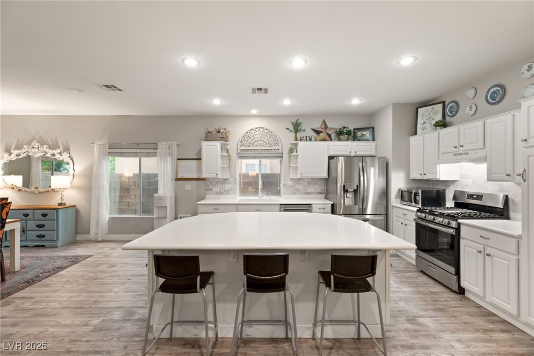 Las Vegas, Nevada 89141, United States, 3 Bedrooms Bedrooms, ,3 BathroomsBathrooms,Residential,Active,125361