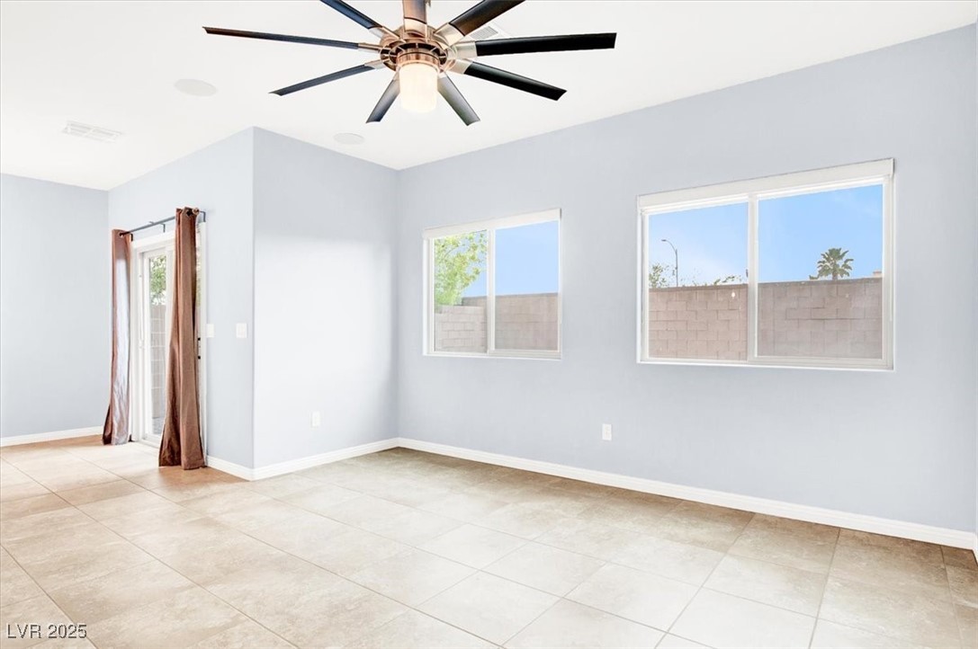 3712 Gilmore Creek Street, Las Vegas, Nevada image 11