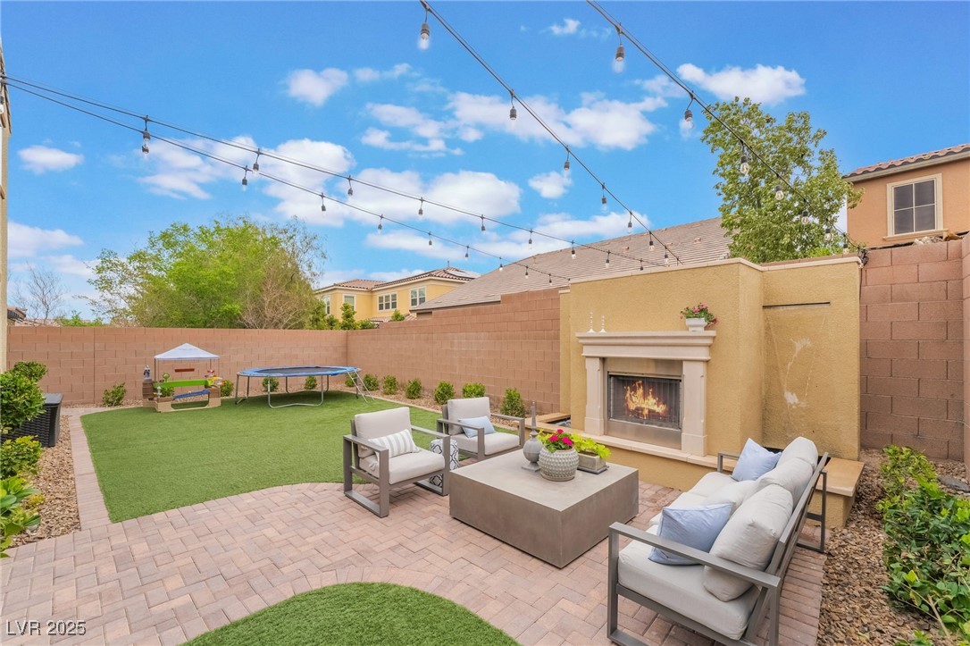 2556 Sable Ridge Street, Henderson, Nevada image 40