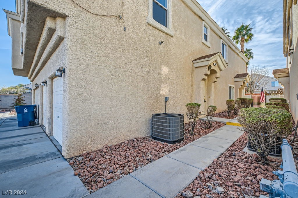 6459 Rusticated Stone Avenue #101, Henderson, Nevada image 2