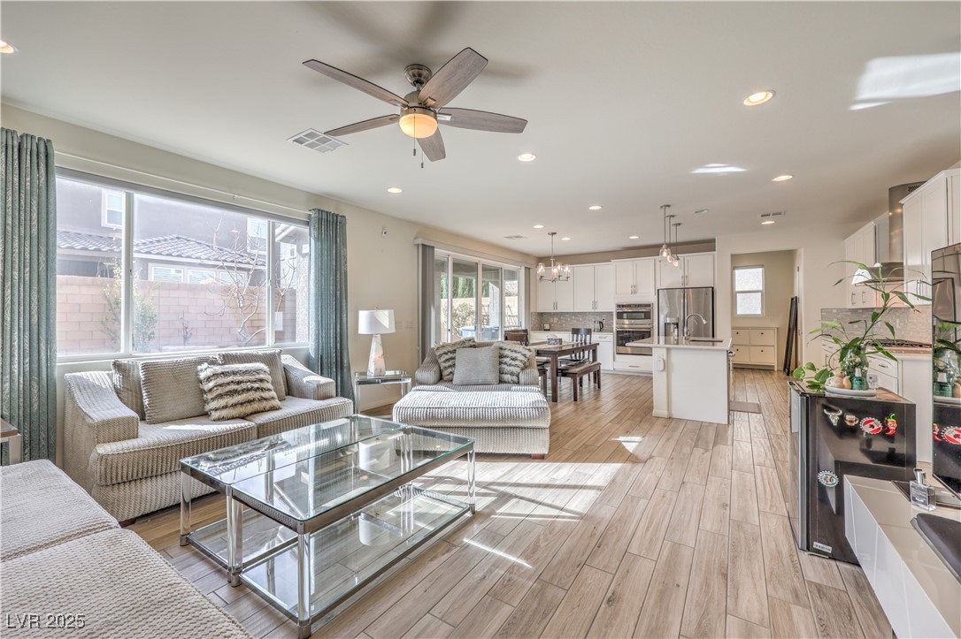 6403 Ava Ridge Avenue, Las Vegas, Nevada image 8