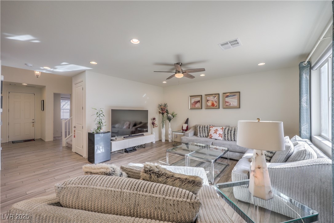 6403 Ava Ridge Avenue, Las Vegas, Nevada image 7