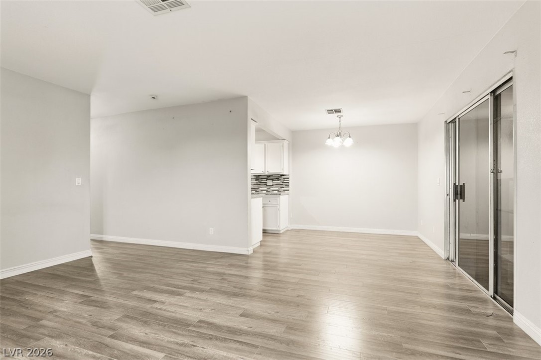 3631 Villa Knolls East Drive