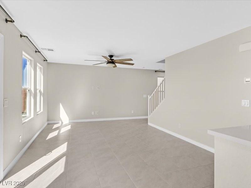 370 Rosefinch Street