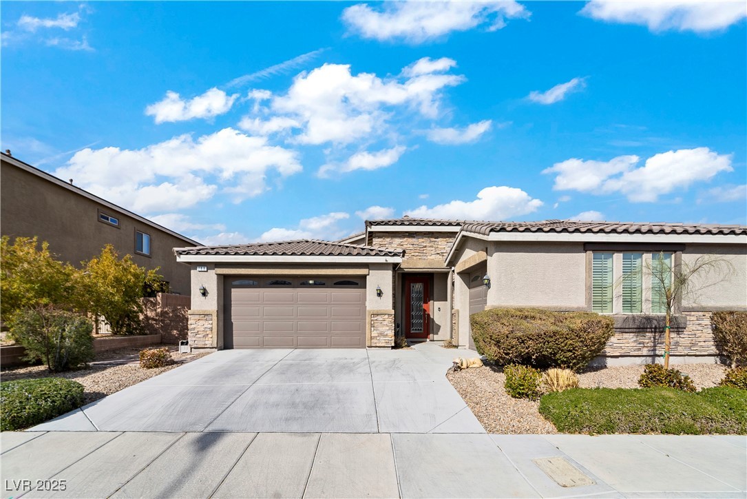 788 Flowing Meadow Drive, Henderson, Nevada image 3