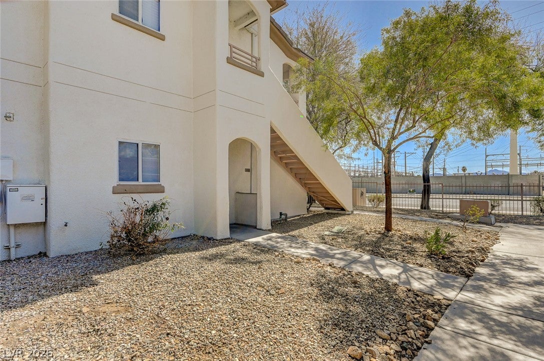 5650 E Sahara Avenue 1010