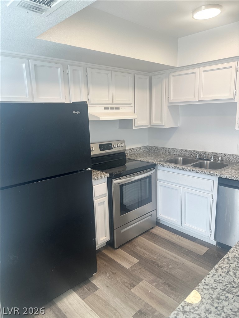 4300 N Lamont Street 233