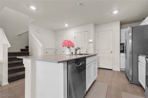 6136 Lily Garden Street North Las Vegas NV 89081