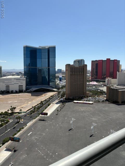 Condo For Rent - 200 W Sahara Avenue #3206<br/> Las Vegas, NV 89102