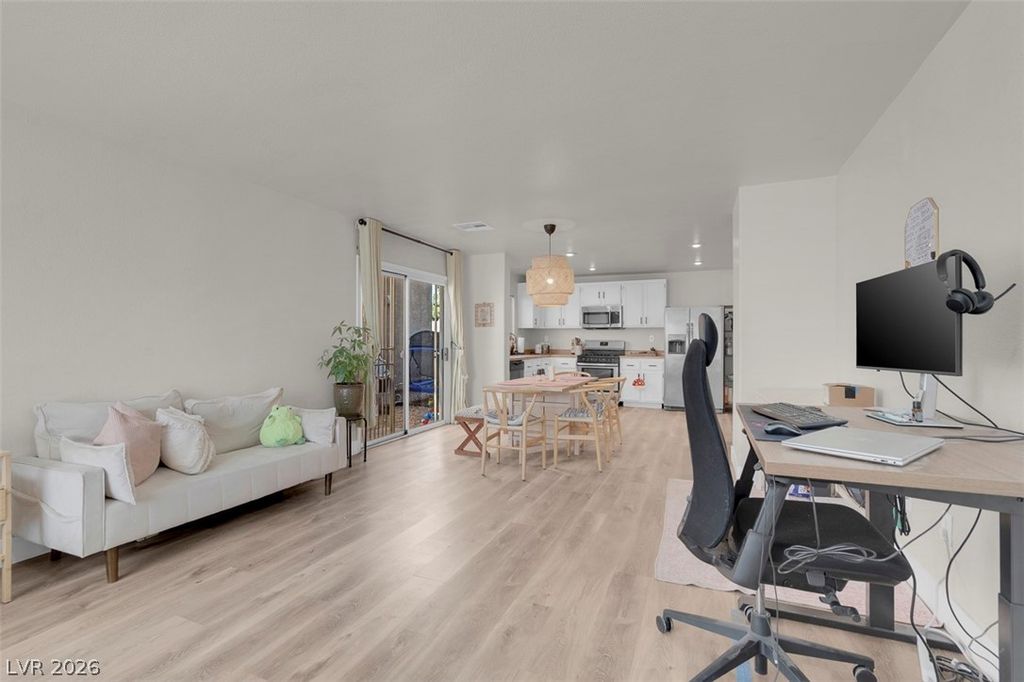 Photo of 7212 Platinum Peak Avenue, Las Vegas, NV 89129 (MLS # 2775394)