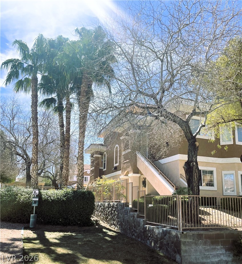 830 Carnegie Street 1021